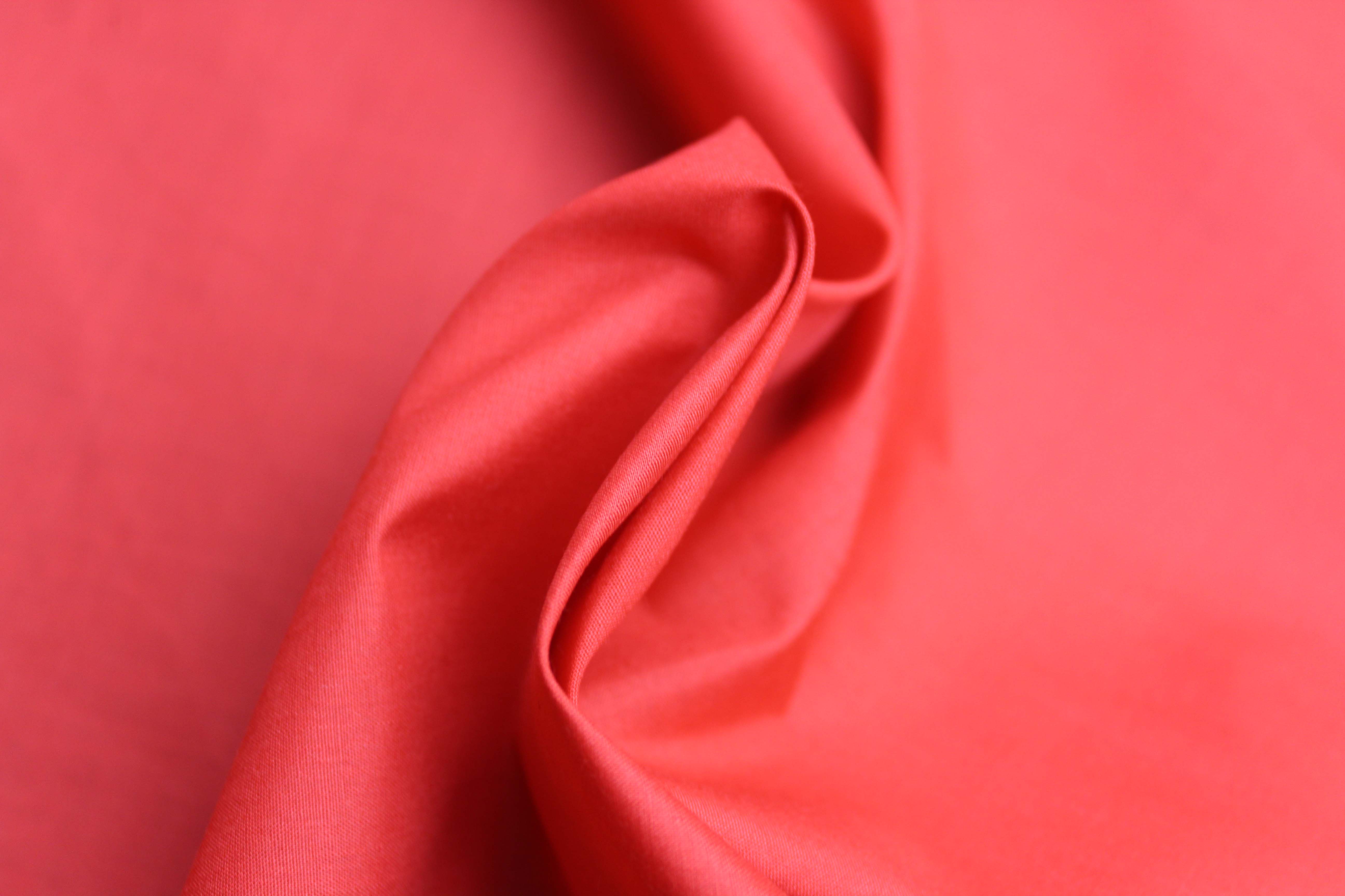 101g/m2 POLY COTTON POPLIN - RED